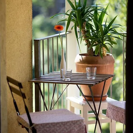 Wohlfuehlen Mit Grossem Balkon * 埃尔福特